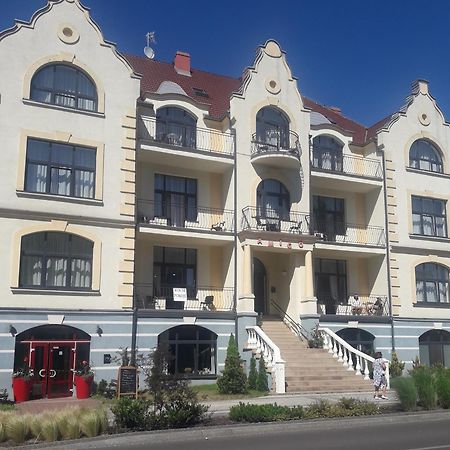 Hotel Osrodek Amigo Swinemünde Exterior foto